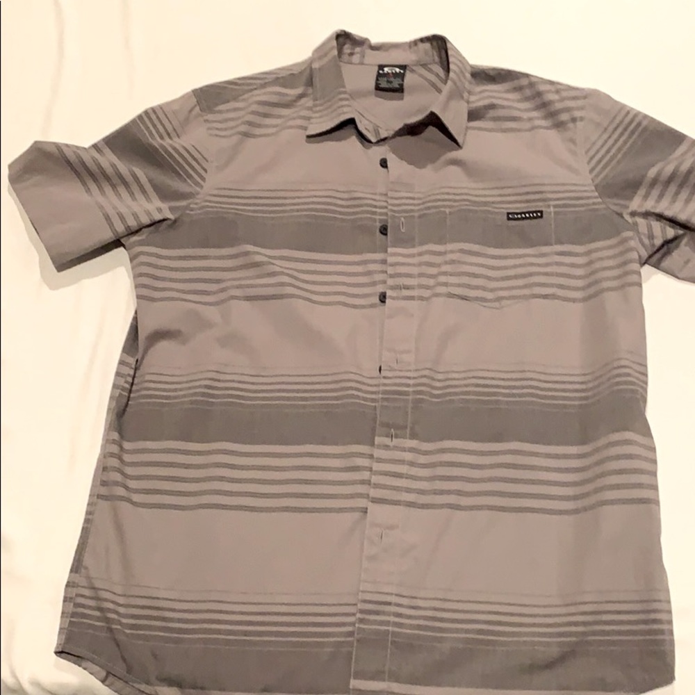 Men’s Oakley Button Down